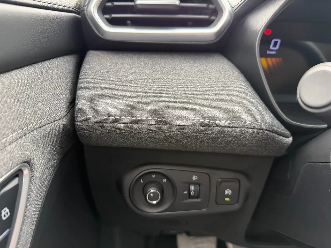 MG ZS 1.5i Comfort 115PK NAV CARPLAY CAM NEW/MODEL 0KM 21