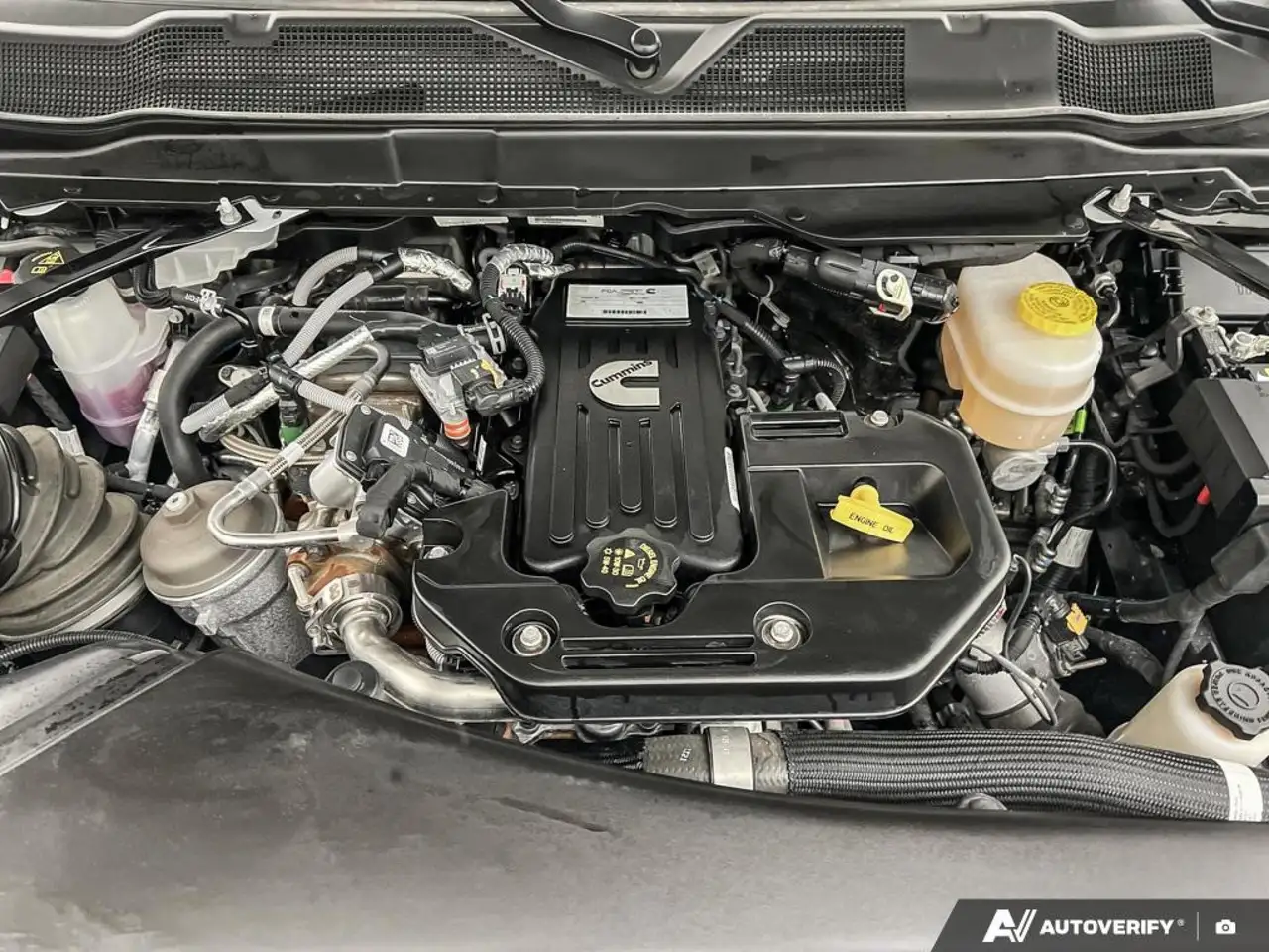 RAM 2500 снимка RAM 2500