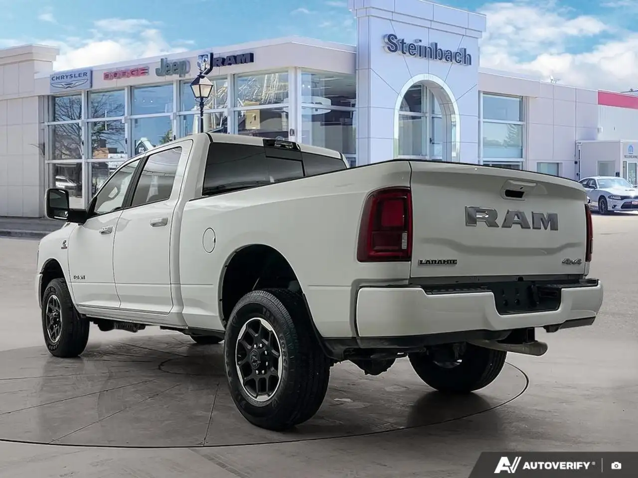 RAM 2500 снимка RAM 2500