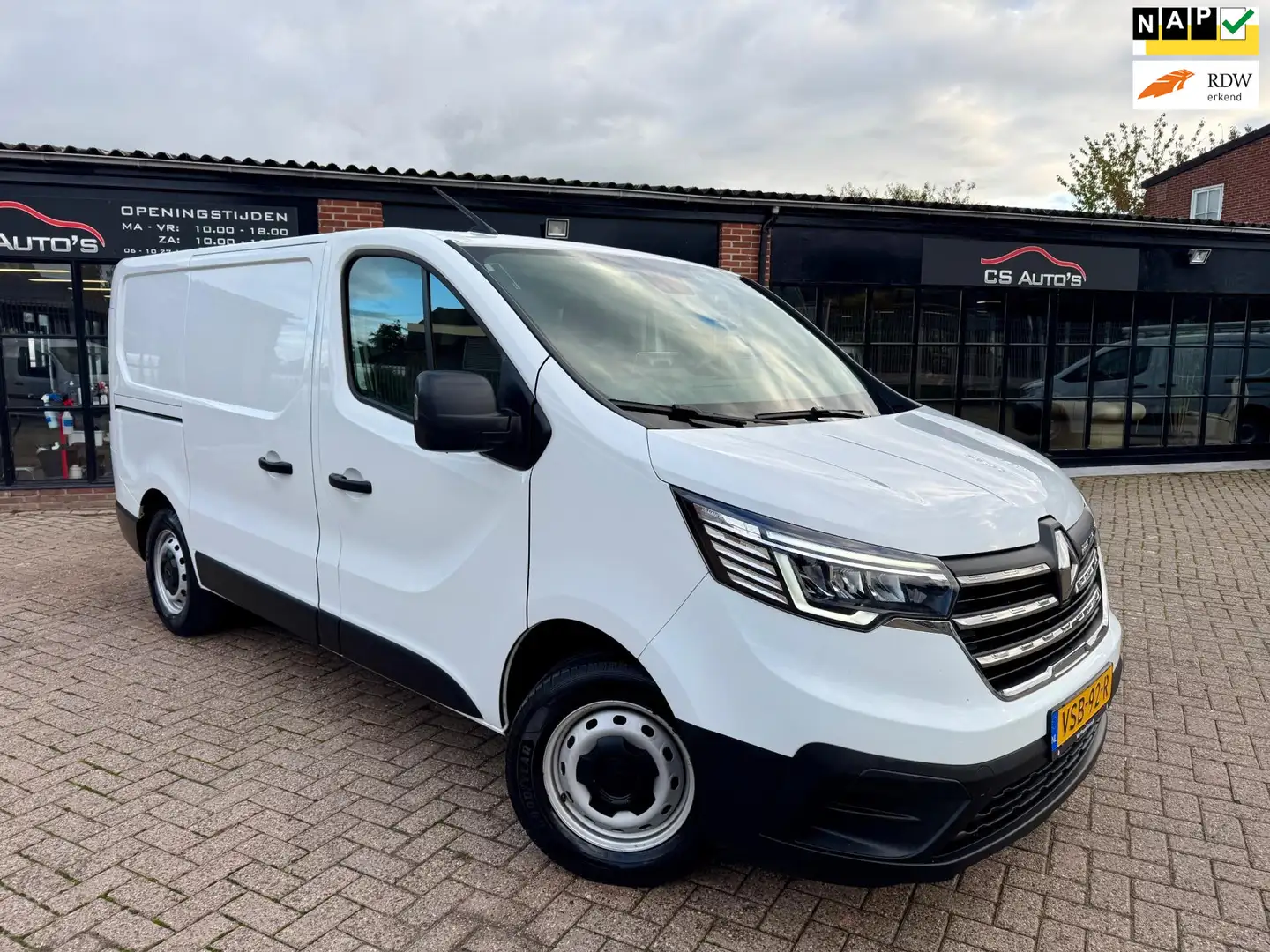 Renault Trafic 2.0 dCi 150PK|9-2022|EURO6|AIRCO|NAVI|CAMERA|CRUIS Wit - 1