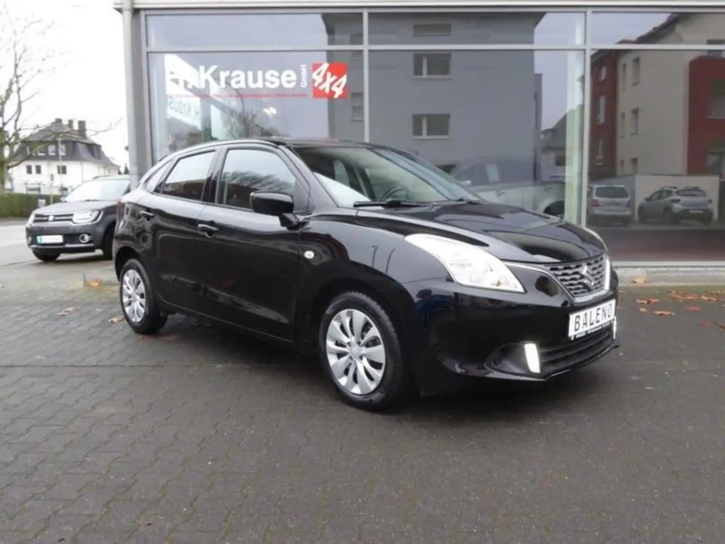 Suzuki Baleno Baleno 1.2 Club / 1. Hand, wenig Km Negro - 1