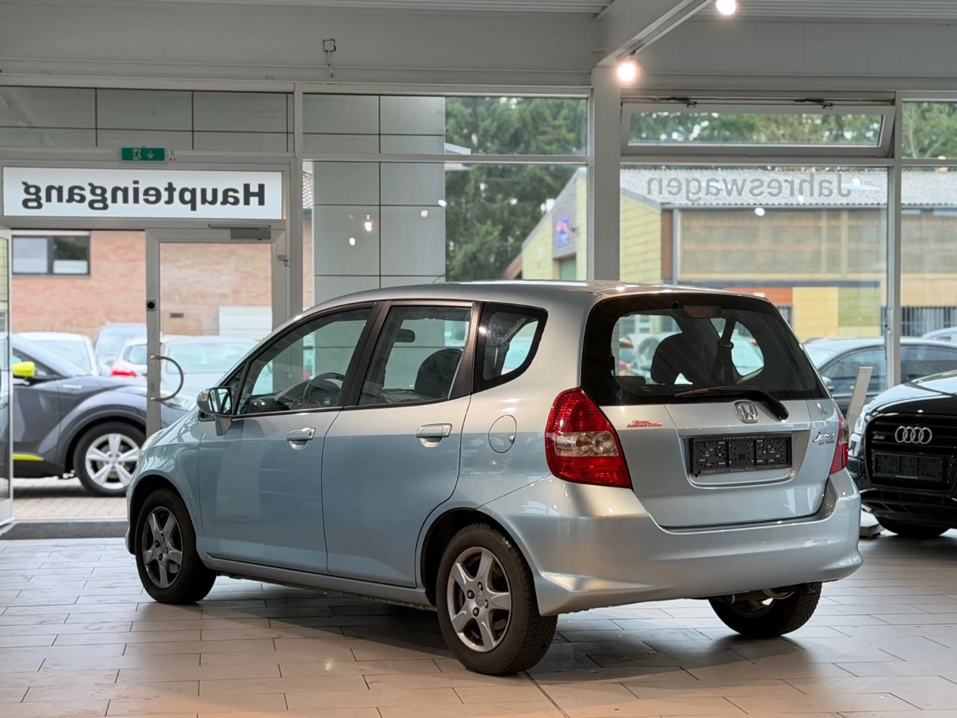 Honda Jazz 1.4 LS*KLIMAAUT.*AUTOMA.*MULTILENK.*TÜV*USB — photo 4