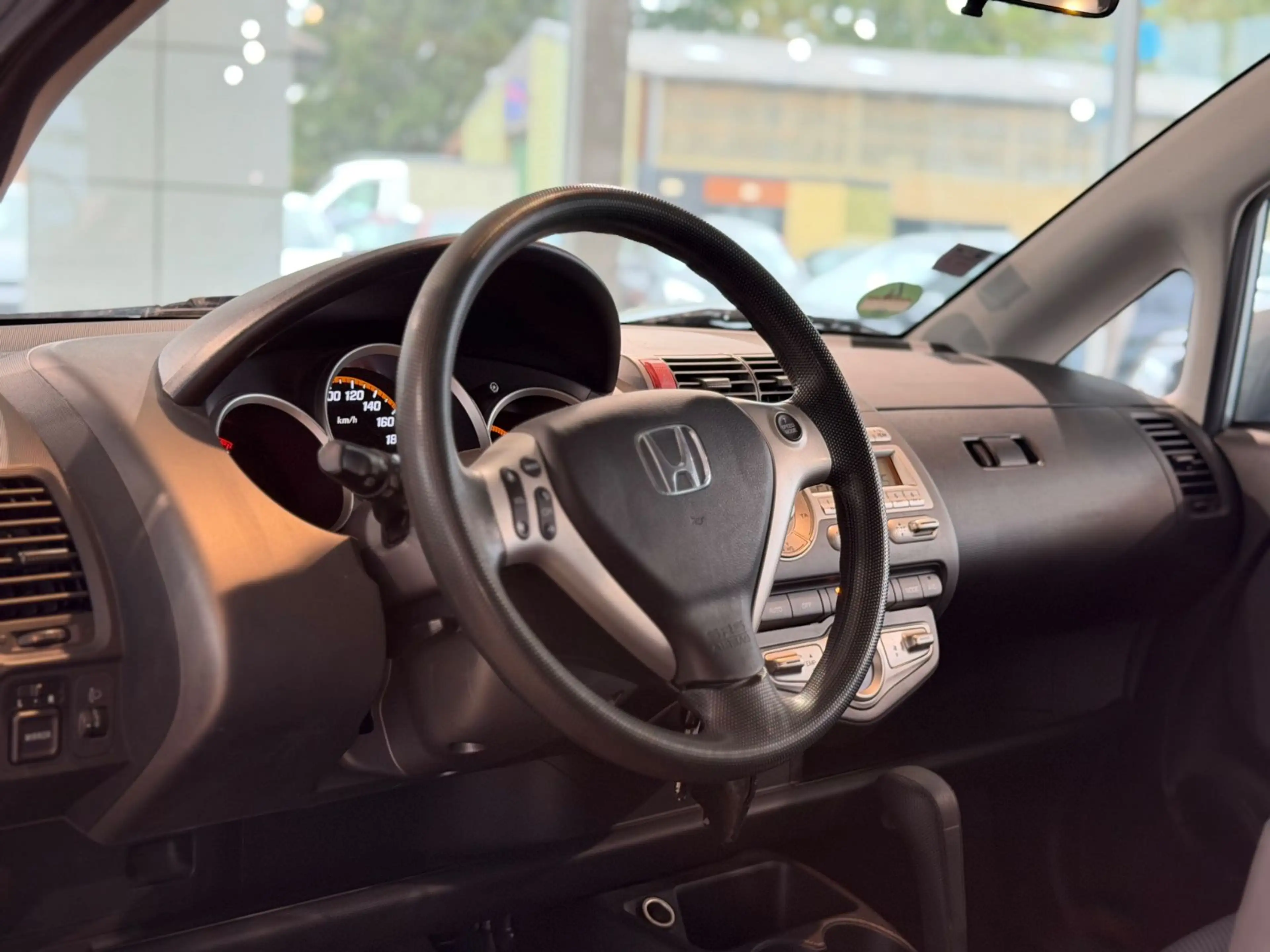 Honda Jazz 1.4 LS*KLIMAAUT.*AUTOMA.*MULTILENK.*TÜV*USB — photo 13