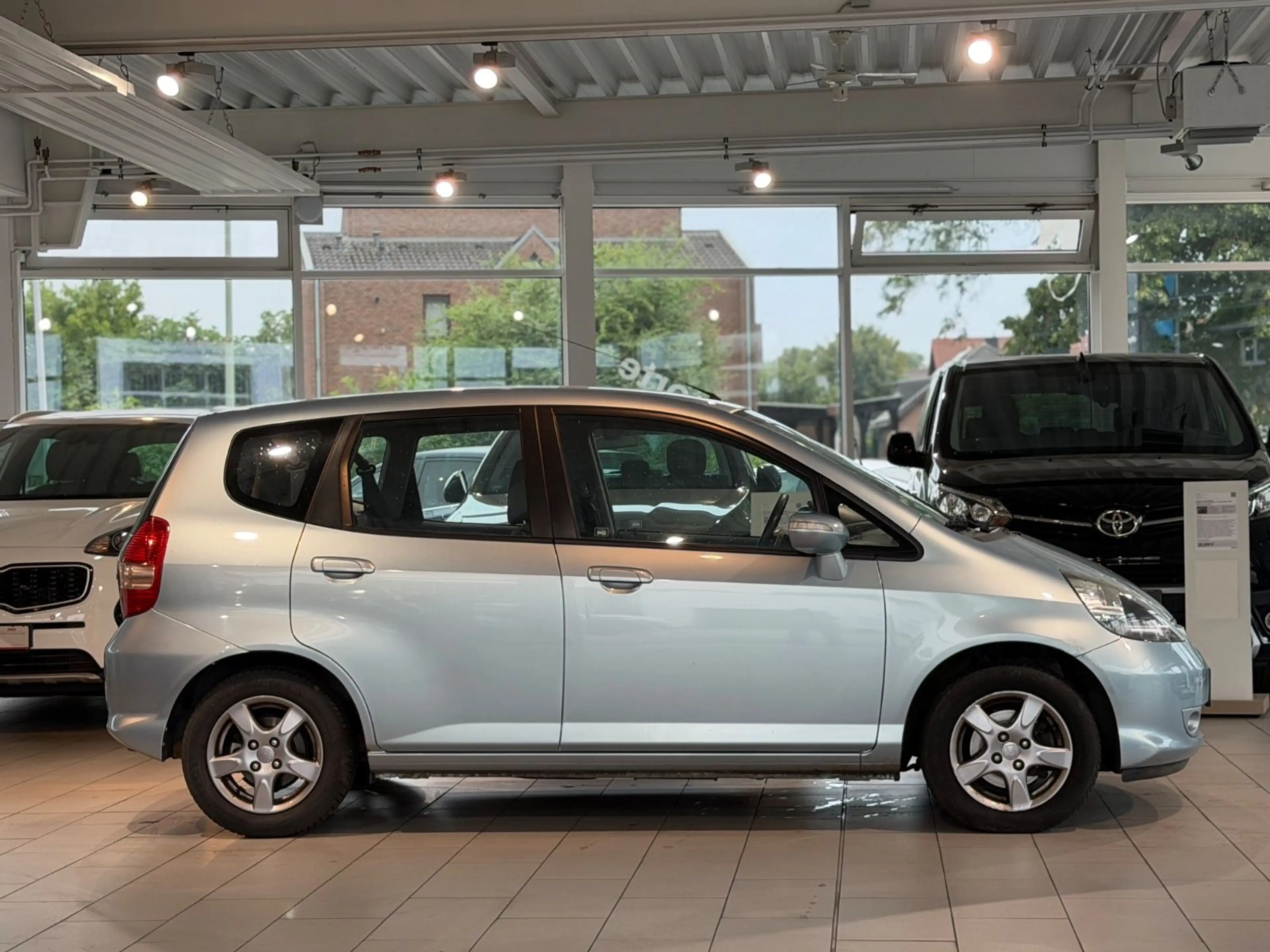 Honda Jazz 1.4 LS*KLIMAAUT.*AUTOMA.*MULTILENK.*TÜV*USB — photo 6