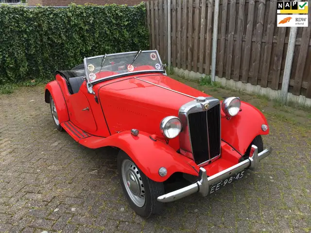 MG TD 1250 CABRIOLET, BODY OFF GERESTAUREERD IN ZÉÉR GOE