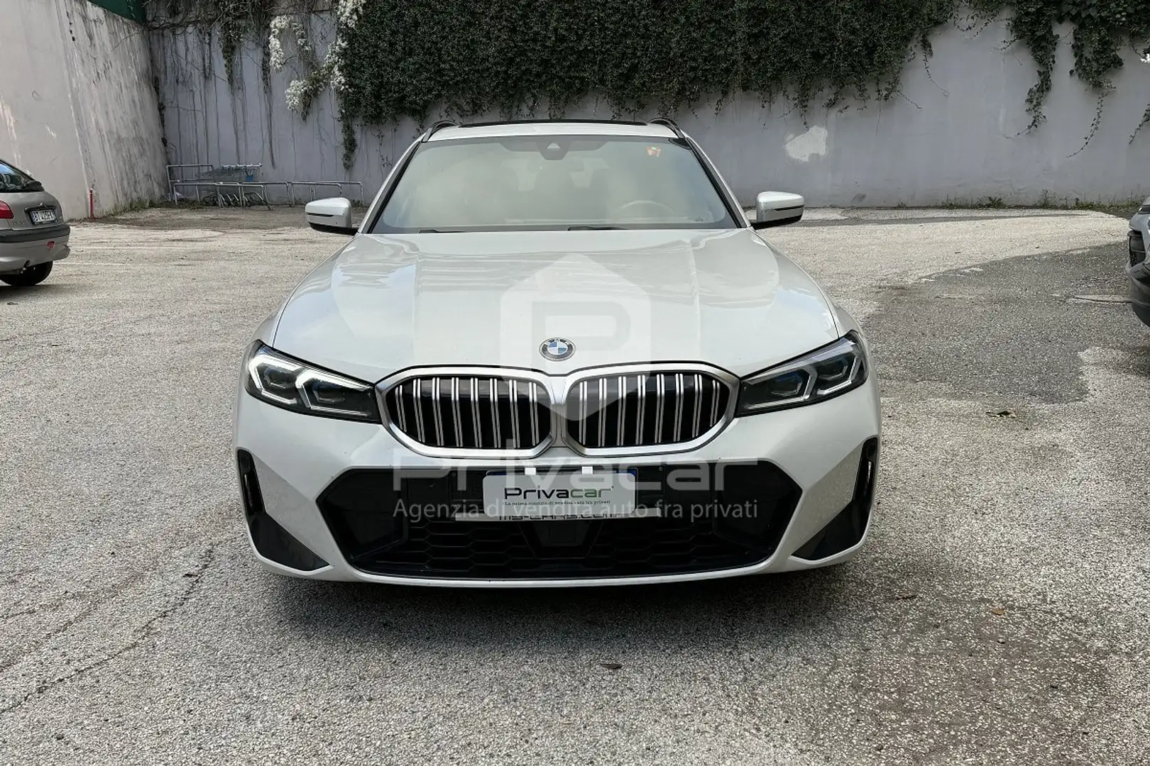 BMW 320 320d 48V xDrive Touring Msport Bianco - 2