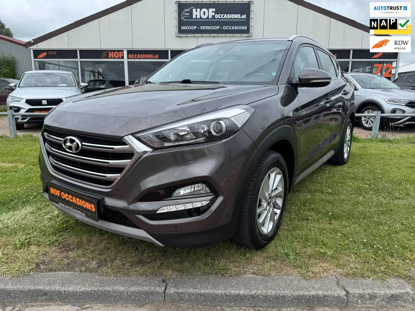 Hyundai TUCSON 1.6 T-GDI Comfort NAVI|CAMERA|TREKHAAK Bruin - 1