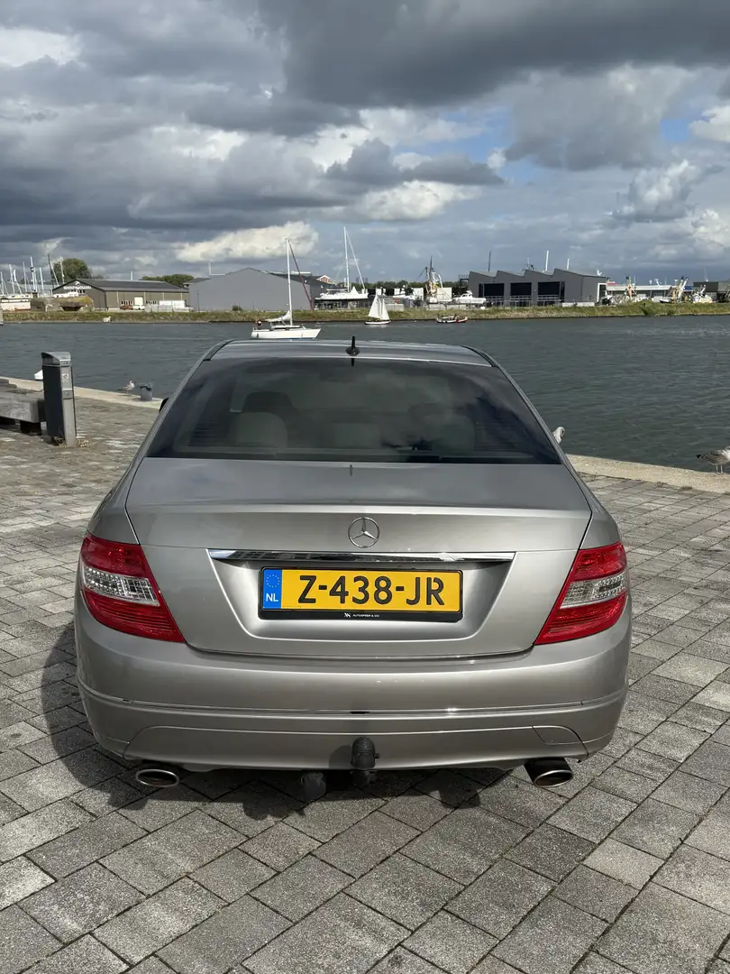 Mercedes-Benz C 230 Avantgarde Grijs - 2
