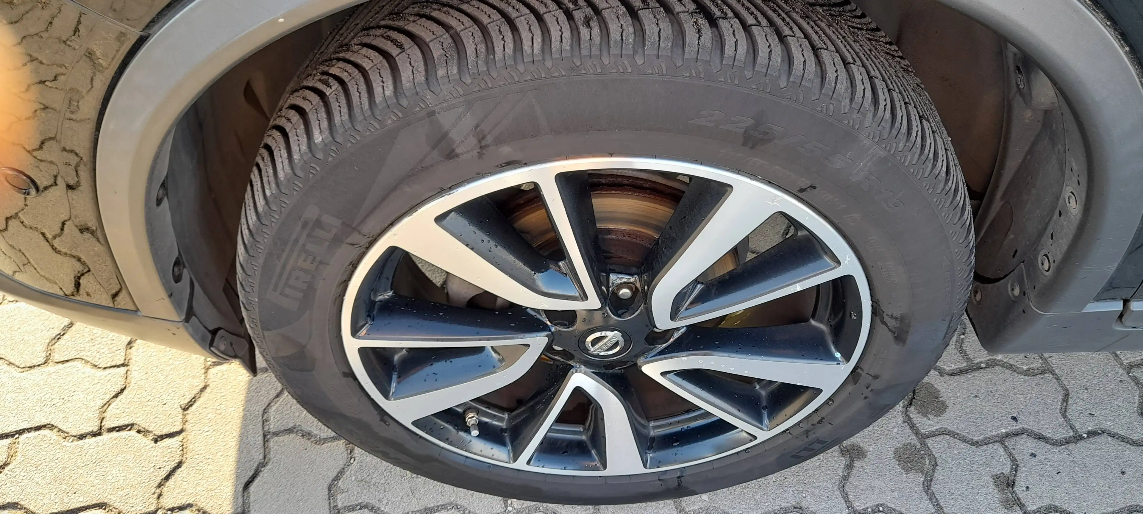 Nissan X-Trail 1,6dCi 360° 4x2 Automatik + AHK+Kamera360+++ — photo 23