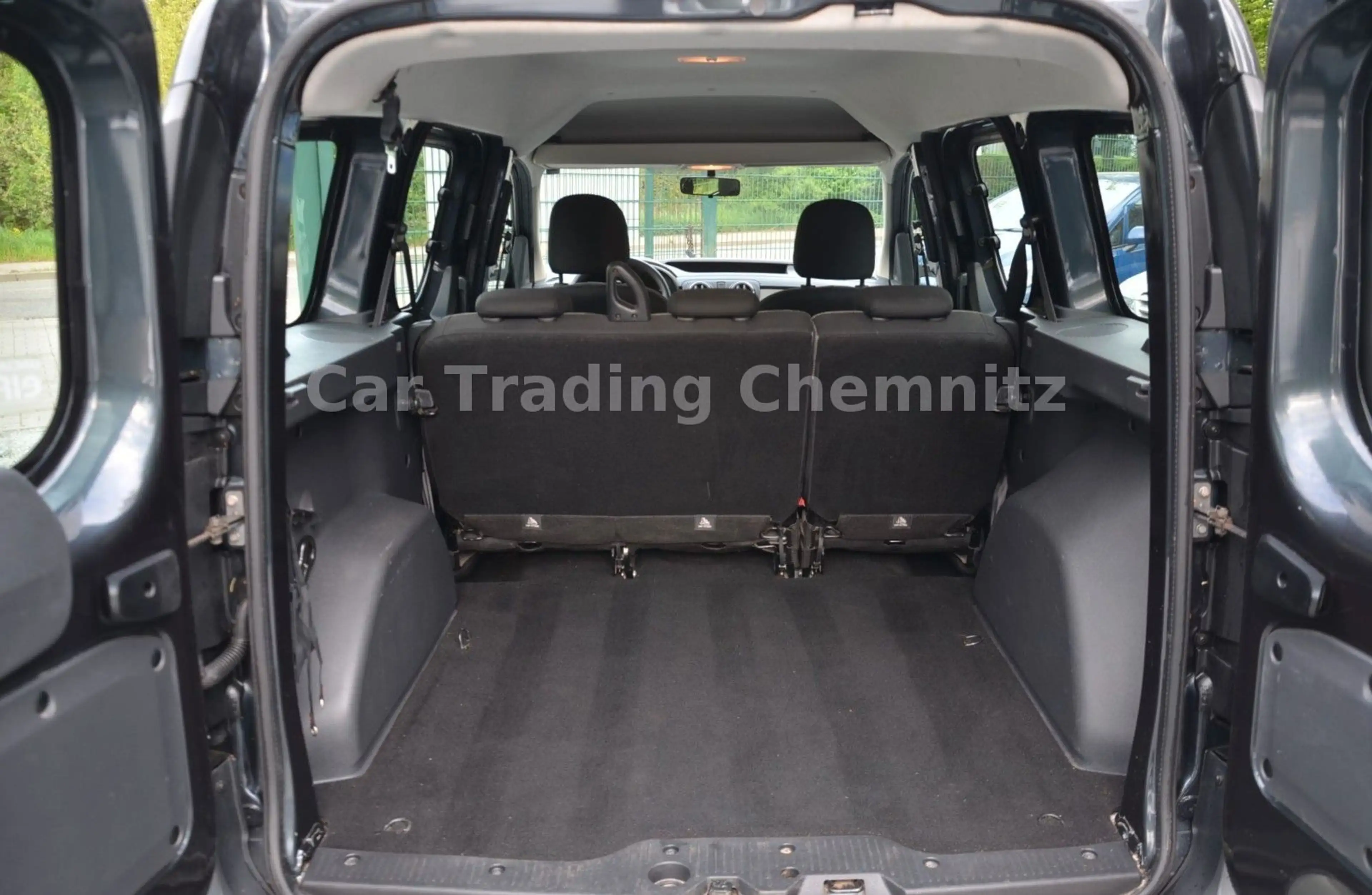 Dacia Dokker Ambiance 1.6 Benzin+Gas Klima Sitzheizung — photo 14
