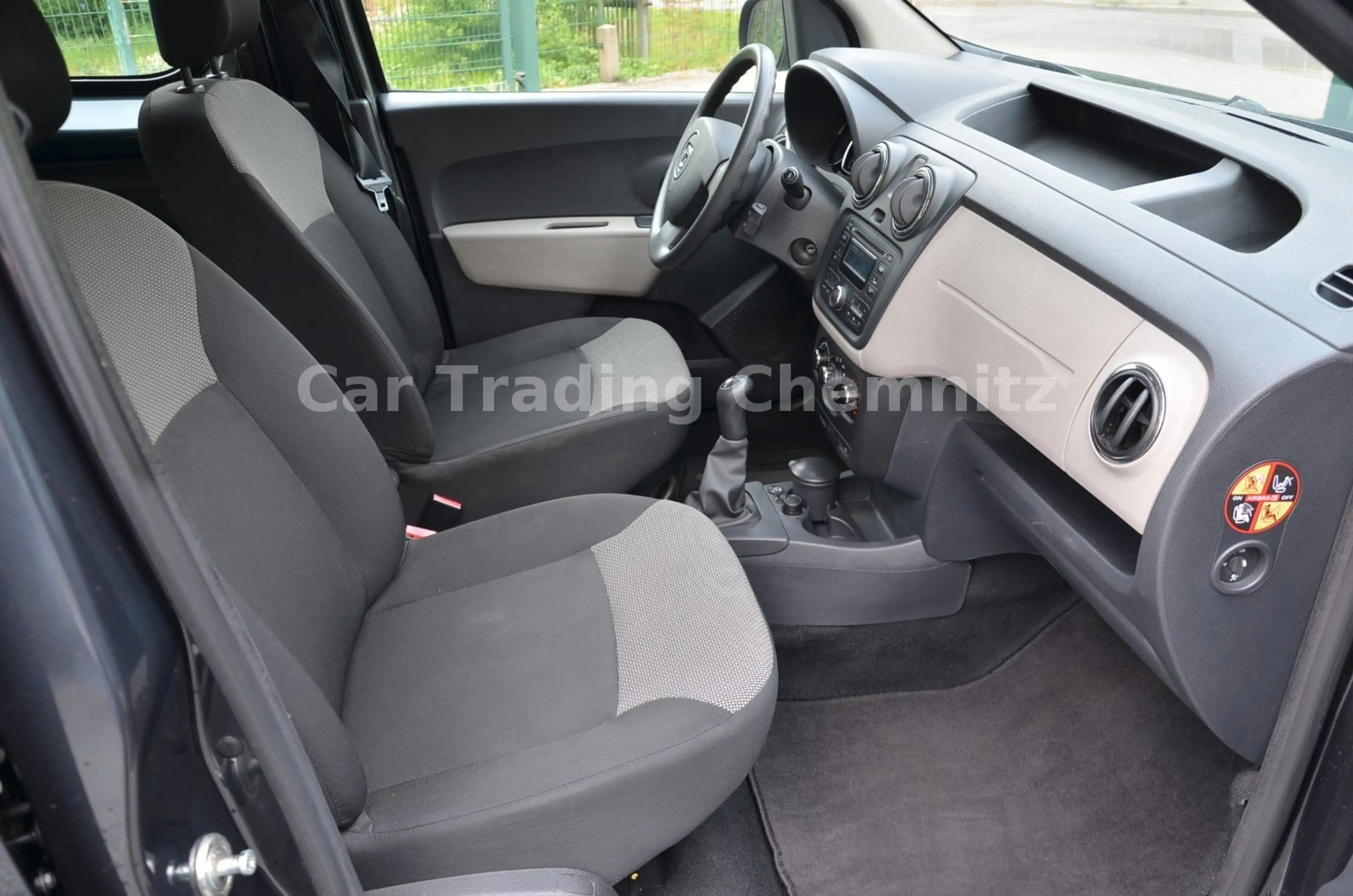 Dacia Dokker Ambiance 1.6 Benzin+Gas Klima Sitzheizung — photo 11