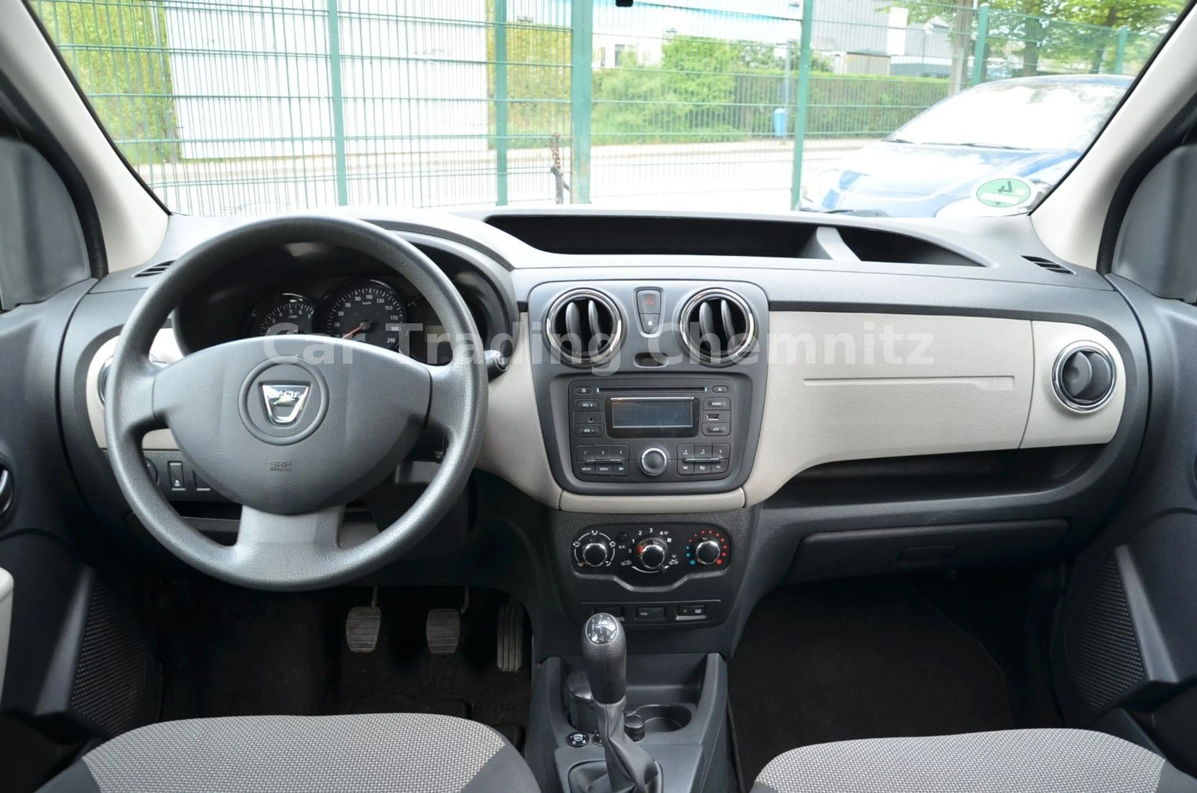 Dacia Dokker Ambiance 1.6 Benzin+Gas Klima Sitzheizung — photo 10