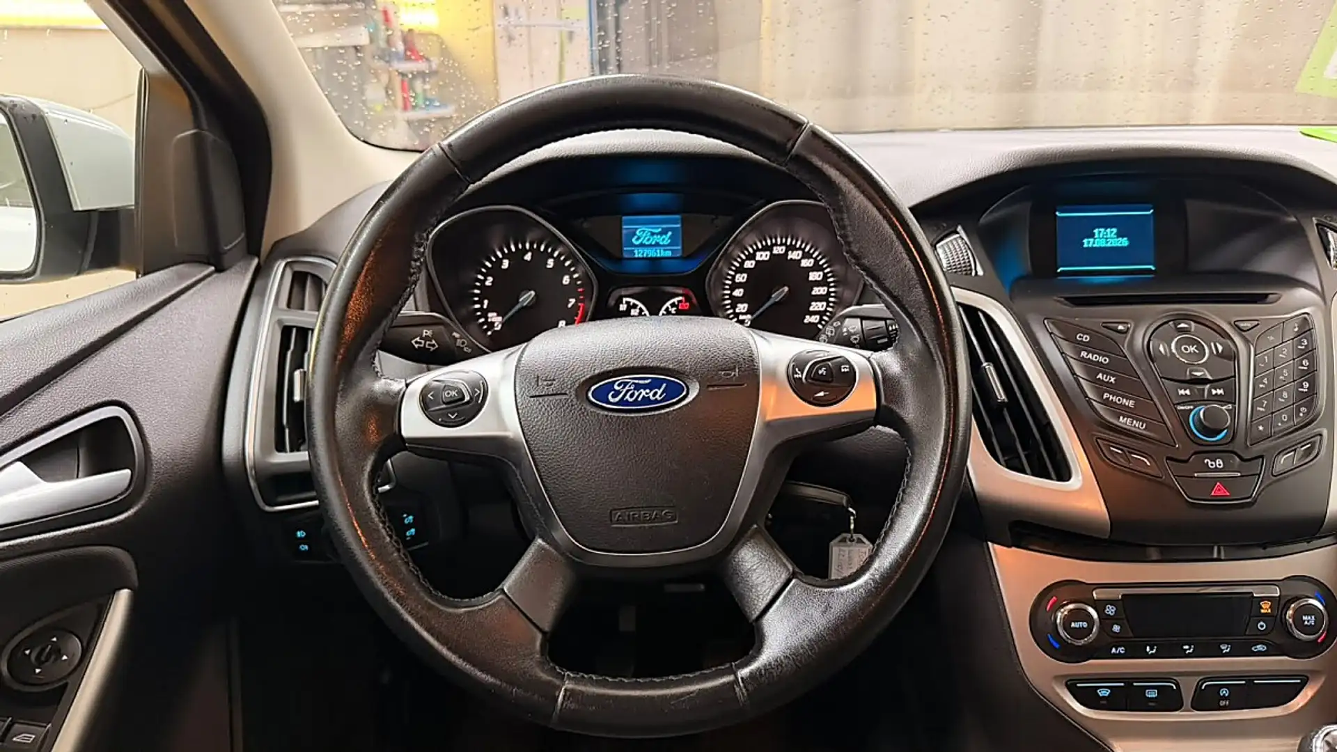 Ford Focus Easy 1,0 EcoBoost Weiß - 2