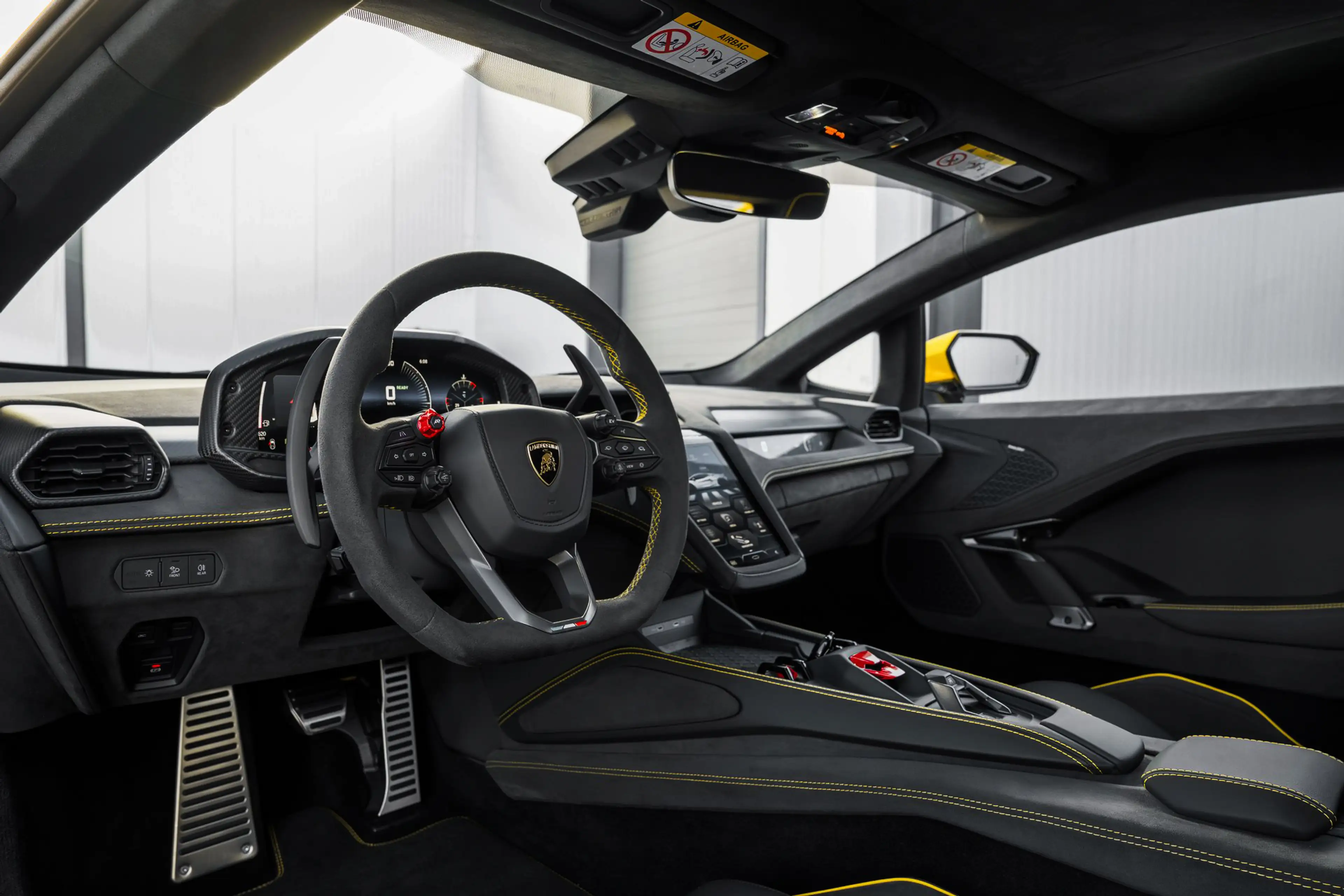 Lamborghini Temerario - Giallo Taurus - Lift - Sonus Faber - — photo 3