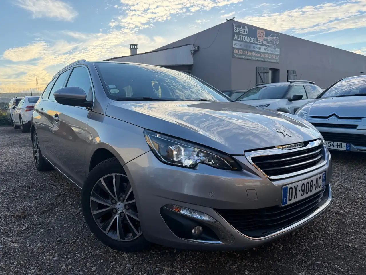 Peugeot 308