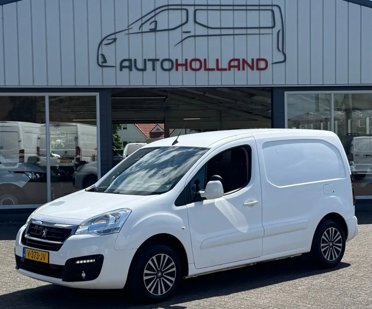 Peugeot Partner 1.6 HDI 73KW 99PK EURO 6 NAVIGATIE/ AIRCO/ CRUISE Wit - 1