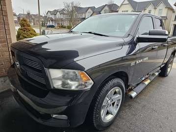 4WD Quad Cab 140.5 SLT