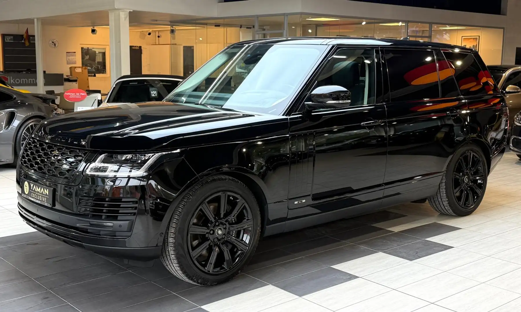 Land Rover Range Rover Vogue P400e LWB*Pano*HuD*Fond-Kino Schwarz - 2