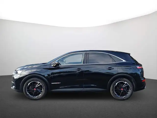 DS Automobiles DS 7 Crossback view 4