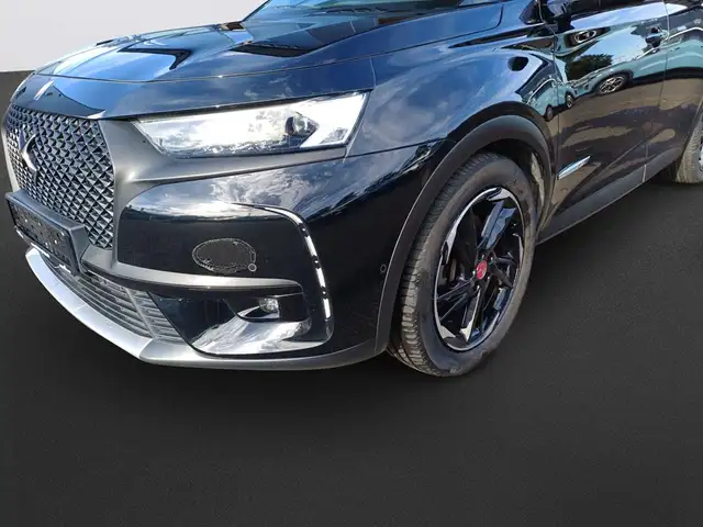 DS Automobiles DS 7 Crossback view 9