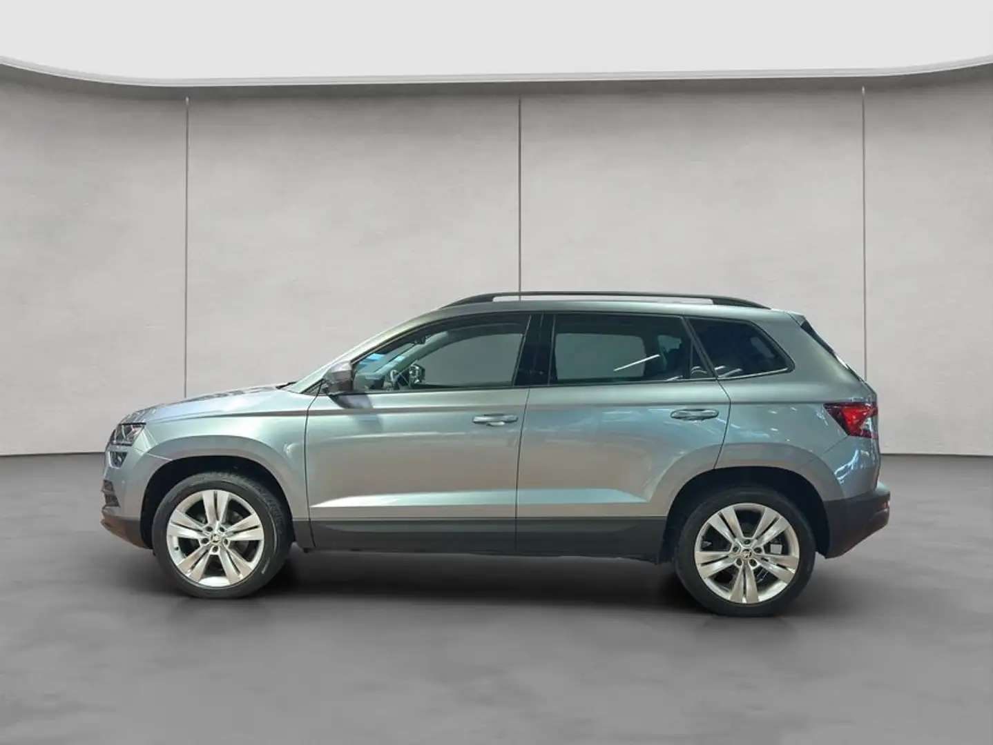 Skoda Karoq 1.5 TSI ACT DSG Style Gris - 2