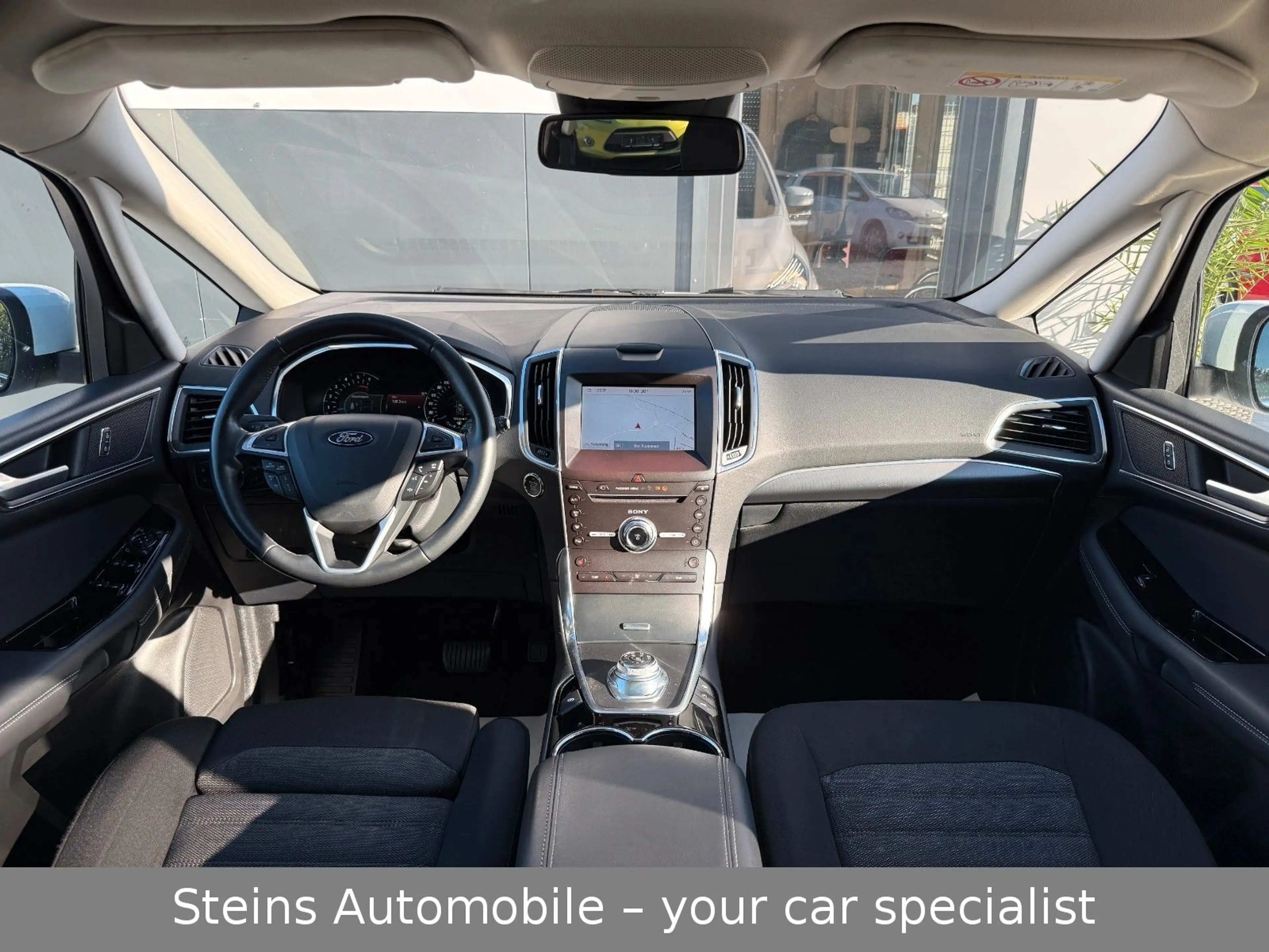 Ford S-Max S-MAX Titanium*NAVI*AMBIENTE*AHK*STAND-HZG*19% — photo 14