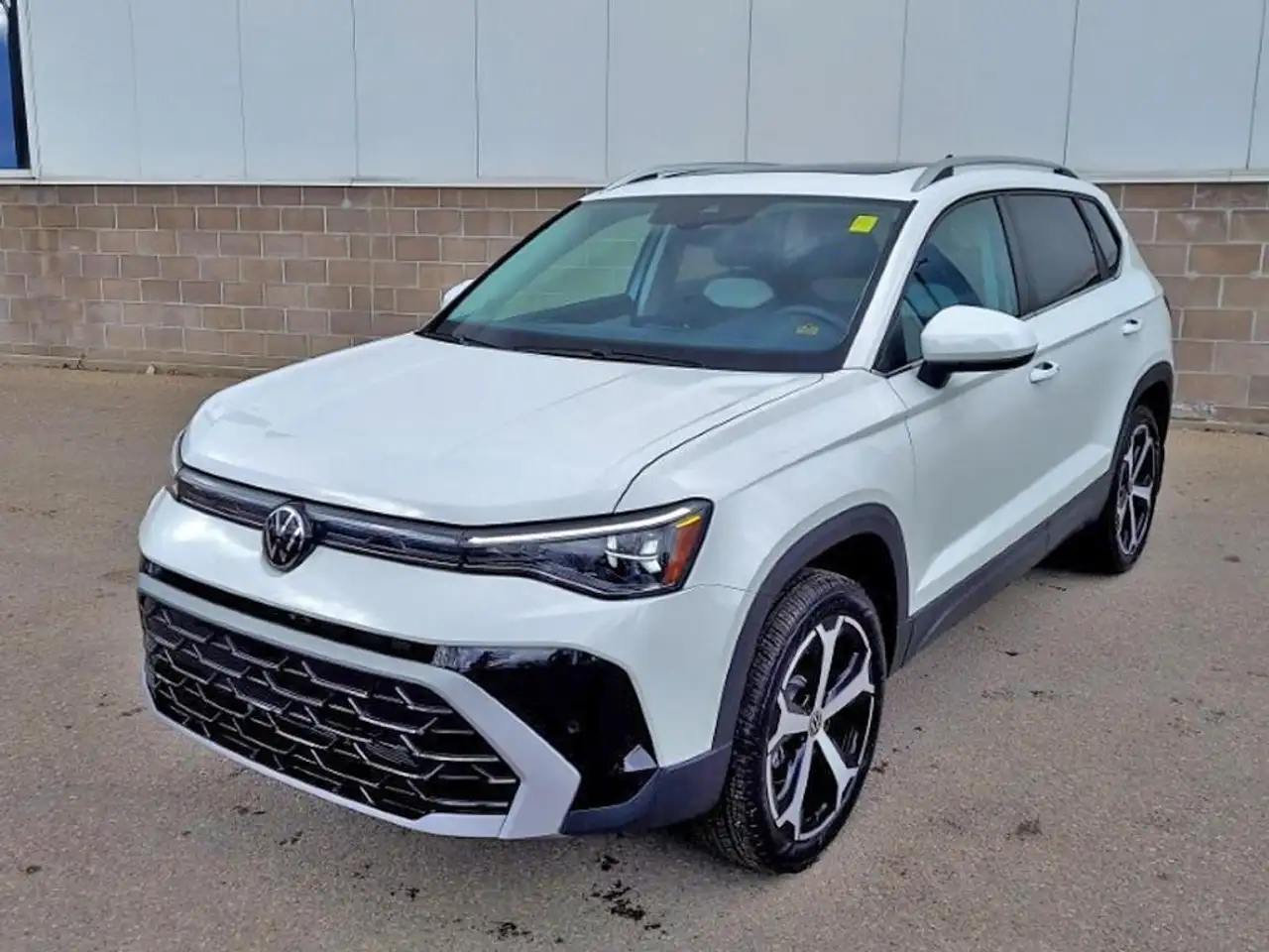 2025 Volkswagen Taos