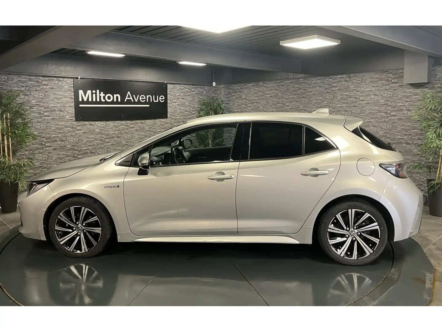 Toyota Corolla Corolla Hybride 122h - BV CVT Design Gris - 2