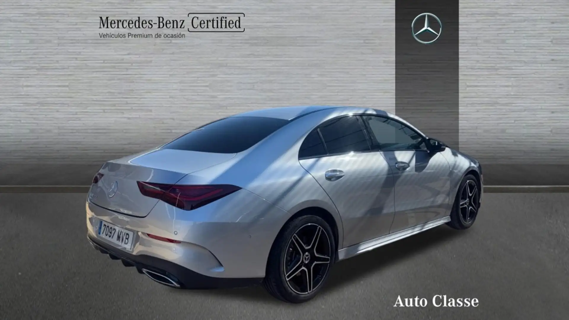 Mercedes-Benz CLA 200 7G-DCT - 2