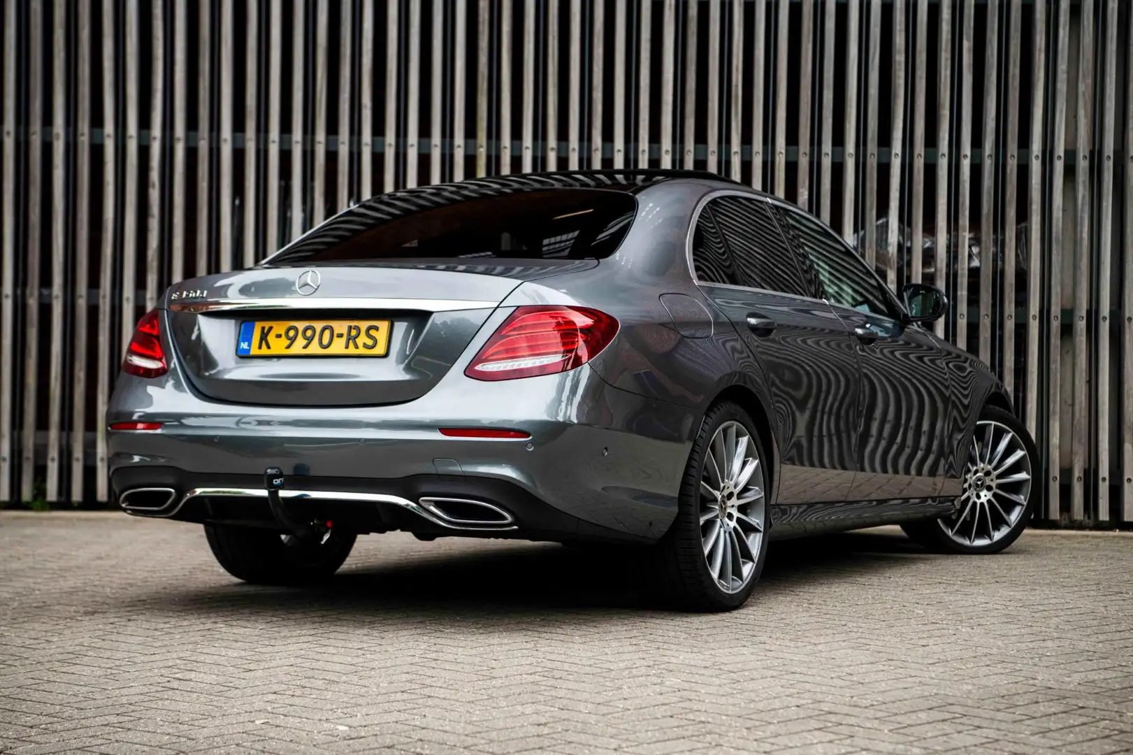 Mercedes-Benz E 350 350d 286pk AMG |Panorama|Trekhaak|Burmester|Widesc Szürke - 2