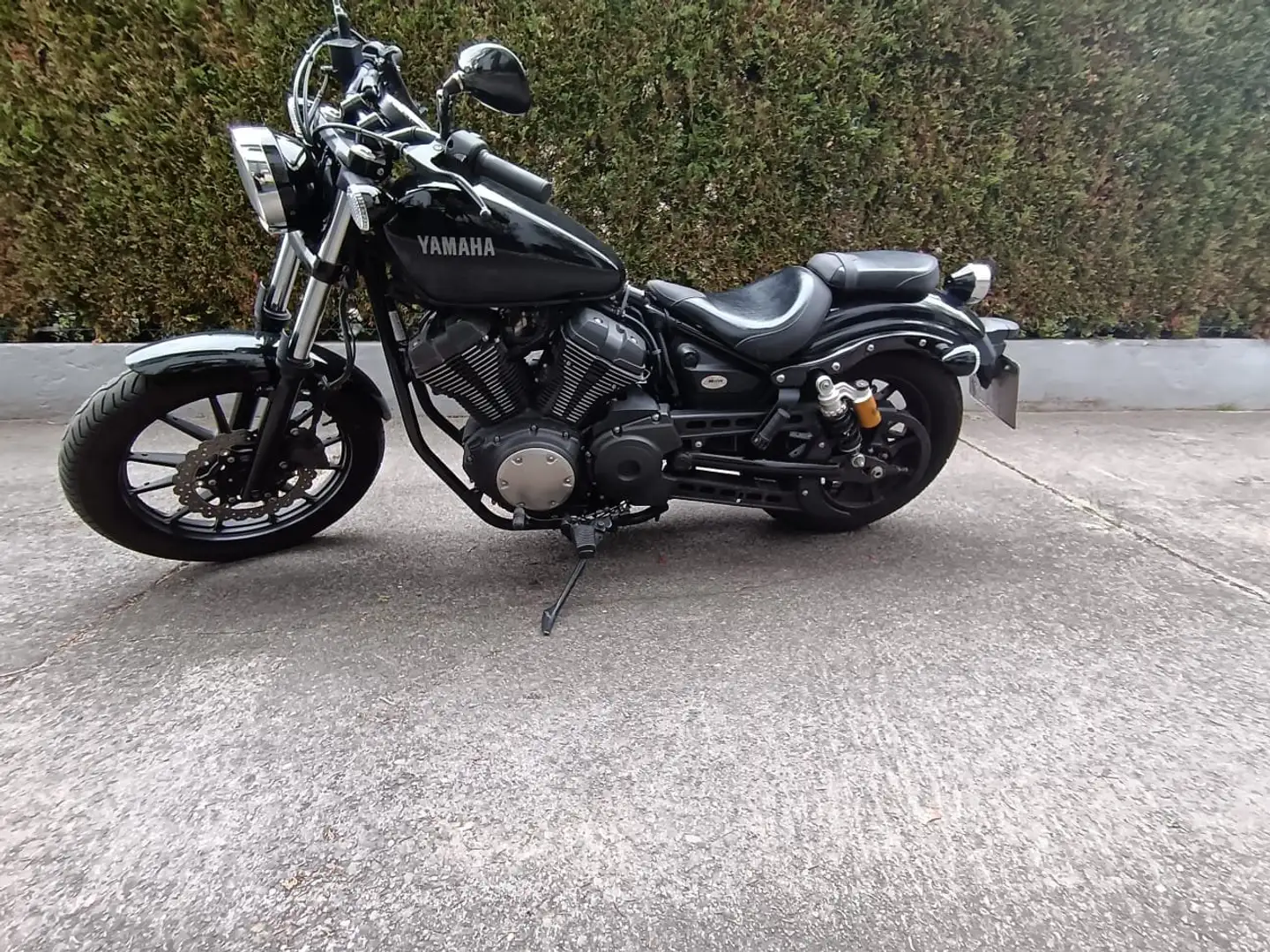 Yamaha XVS 950 Schwarz - 1