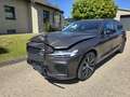 Volvo V60 Ultra Dark Recharge T6*H&K*AHK*HeadUp* Grijs - thumbnail 1