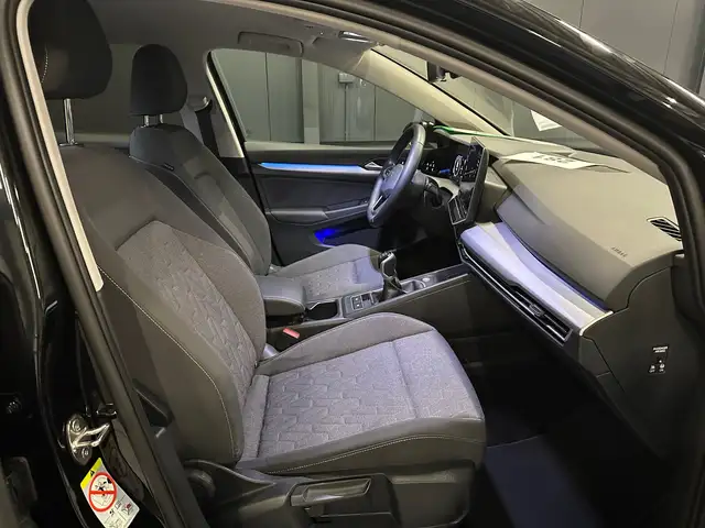 Volkswagen Golf view 10