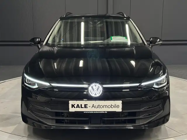 Volkswagen Golf view 8