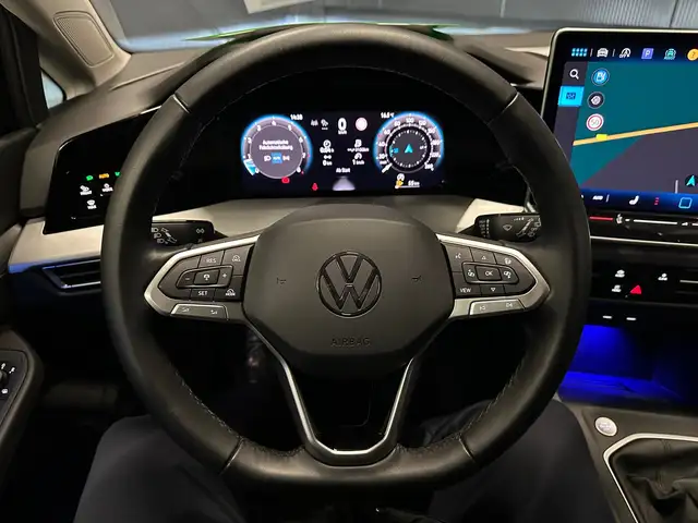 Volkswagen Golf view 16