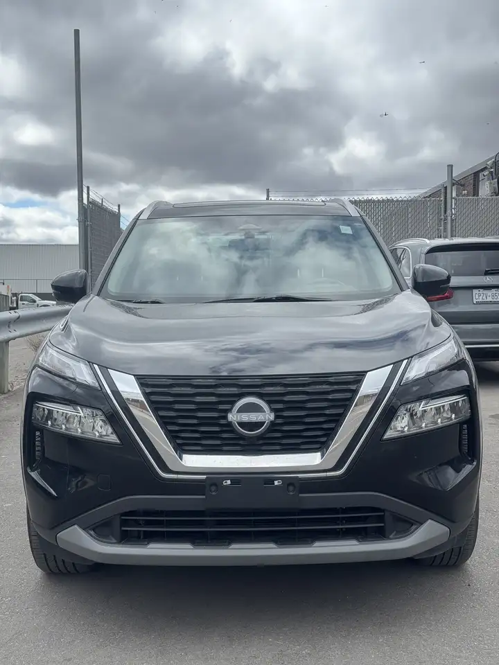 Nissan Rogue снимка Nissan Rogue