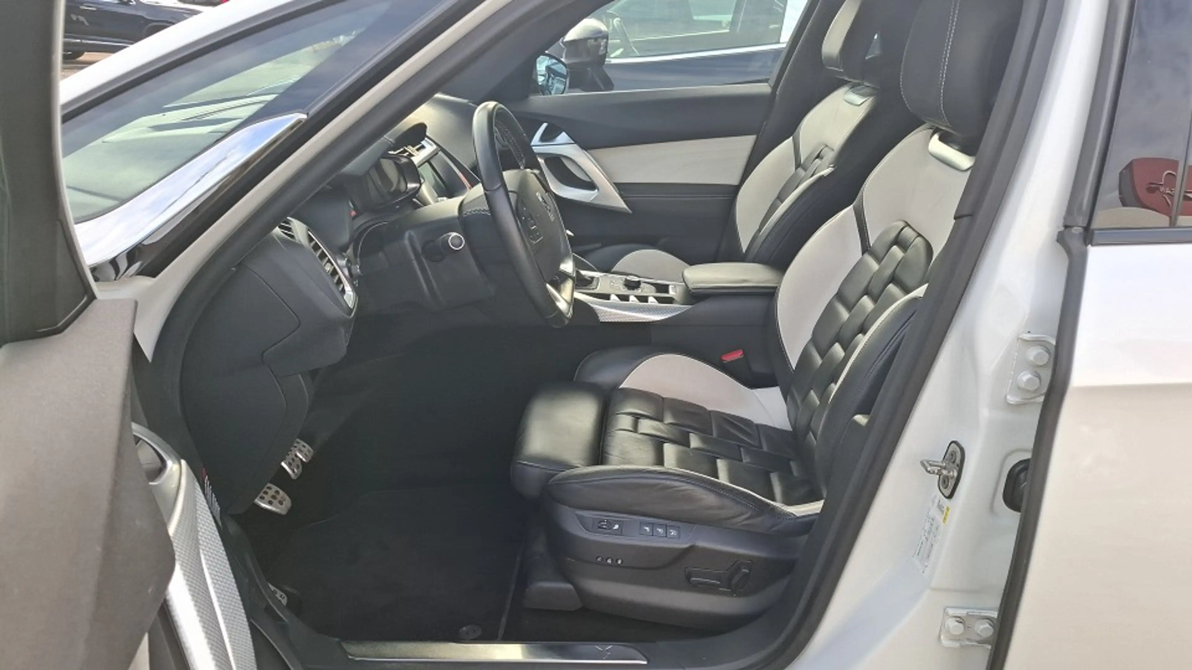 Citroen DS5 HDi165 SportChic — photo 6