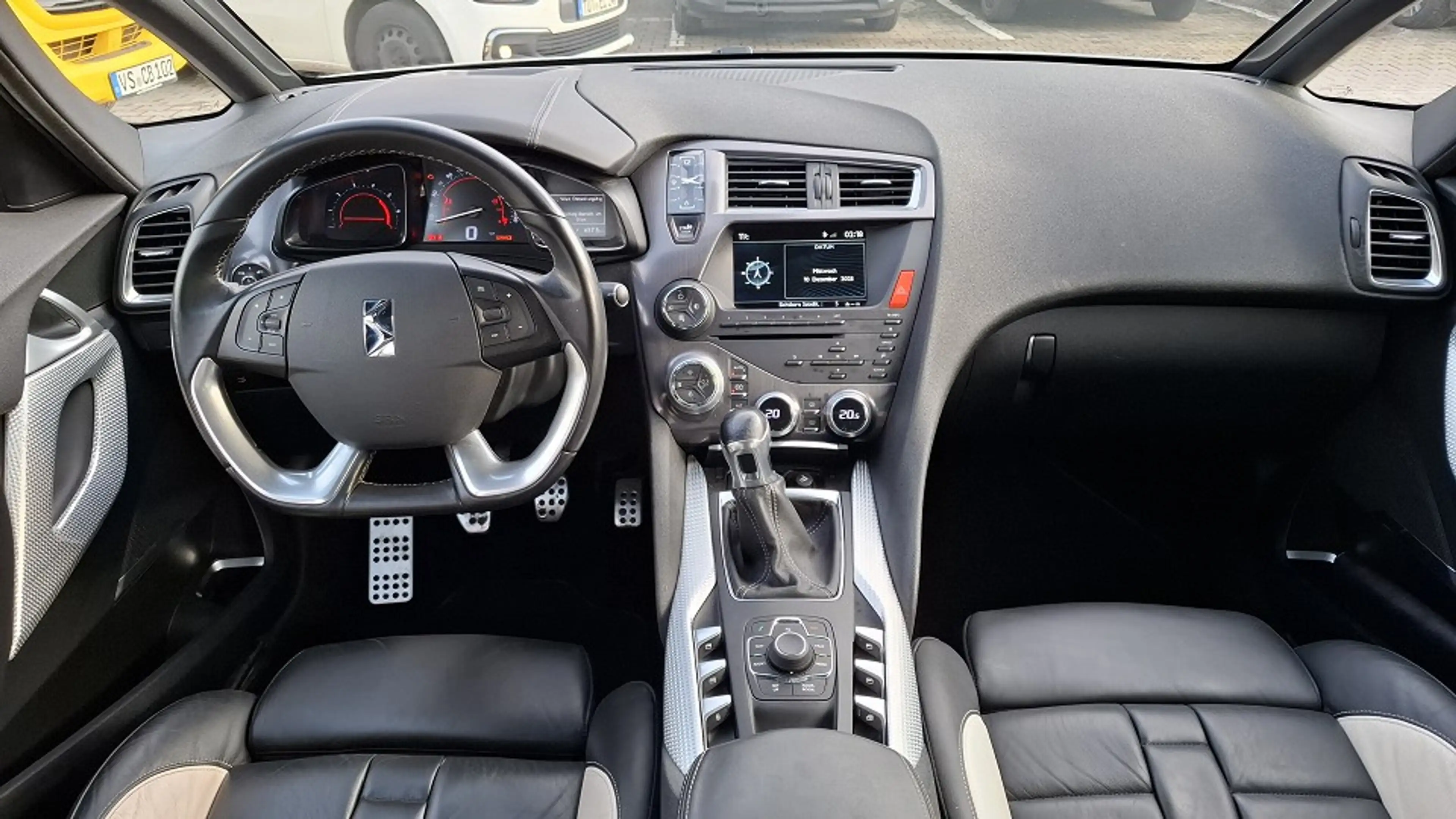 Citroen DS5 HDi165 SportChic — photo 7