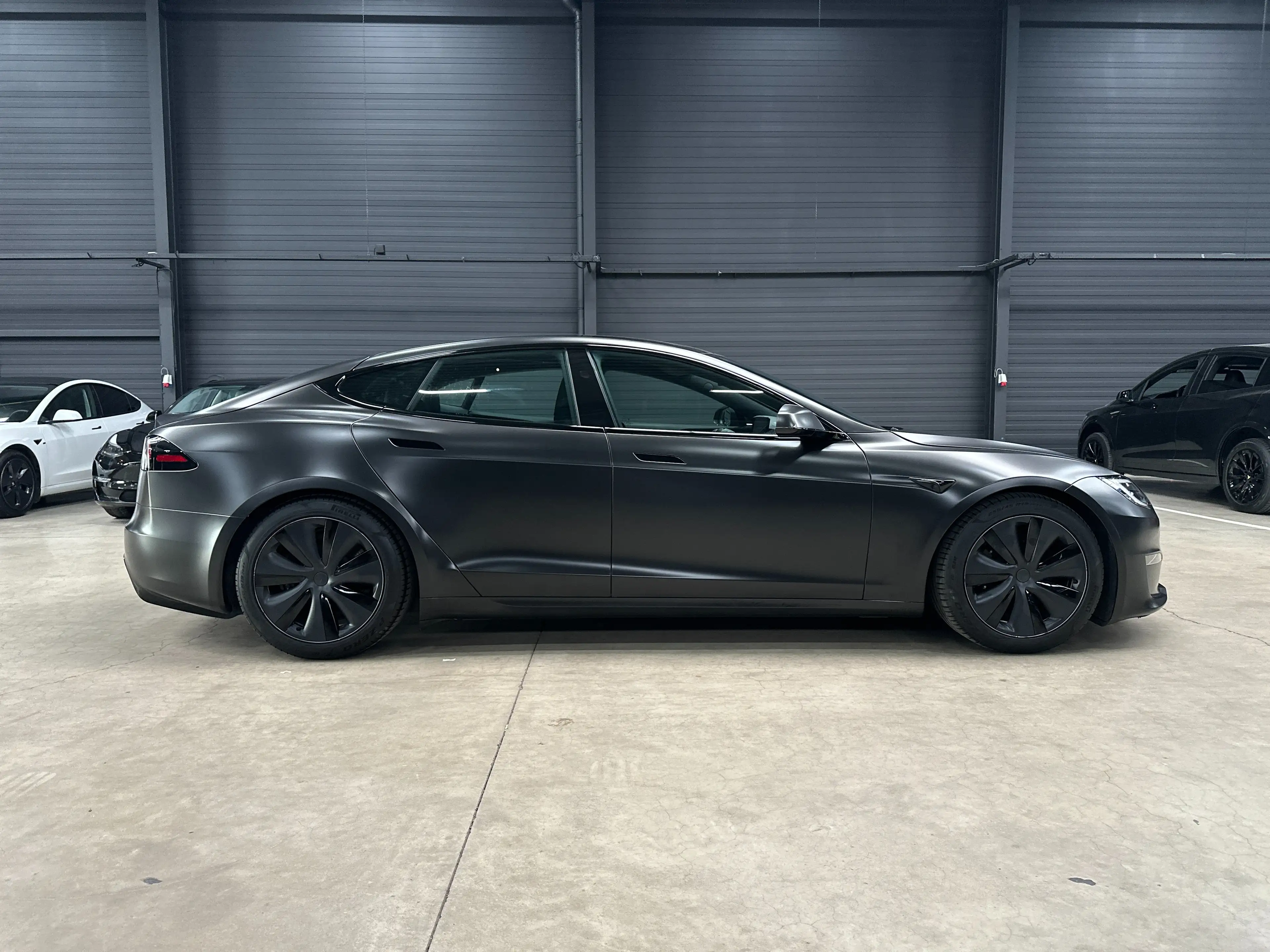 Tesla Model S LONG RANGE - FULL WRAP - ENHANCED AP - FACELIFT — photo 12