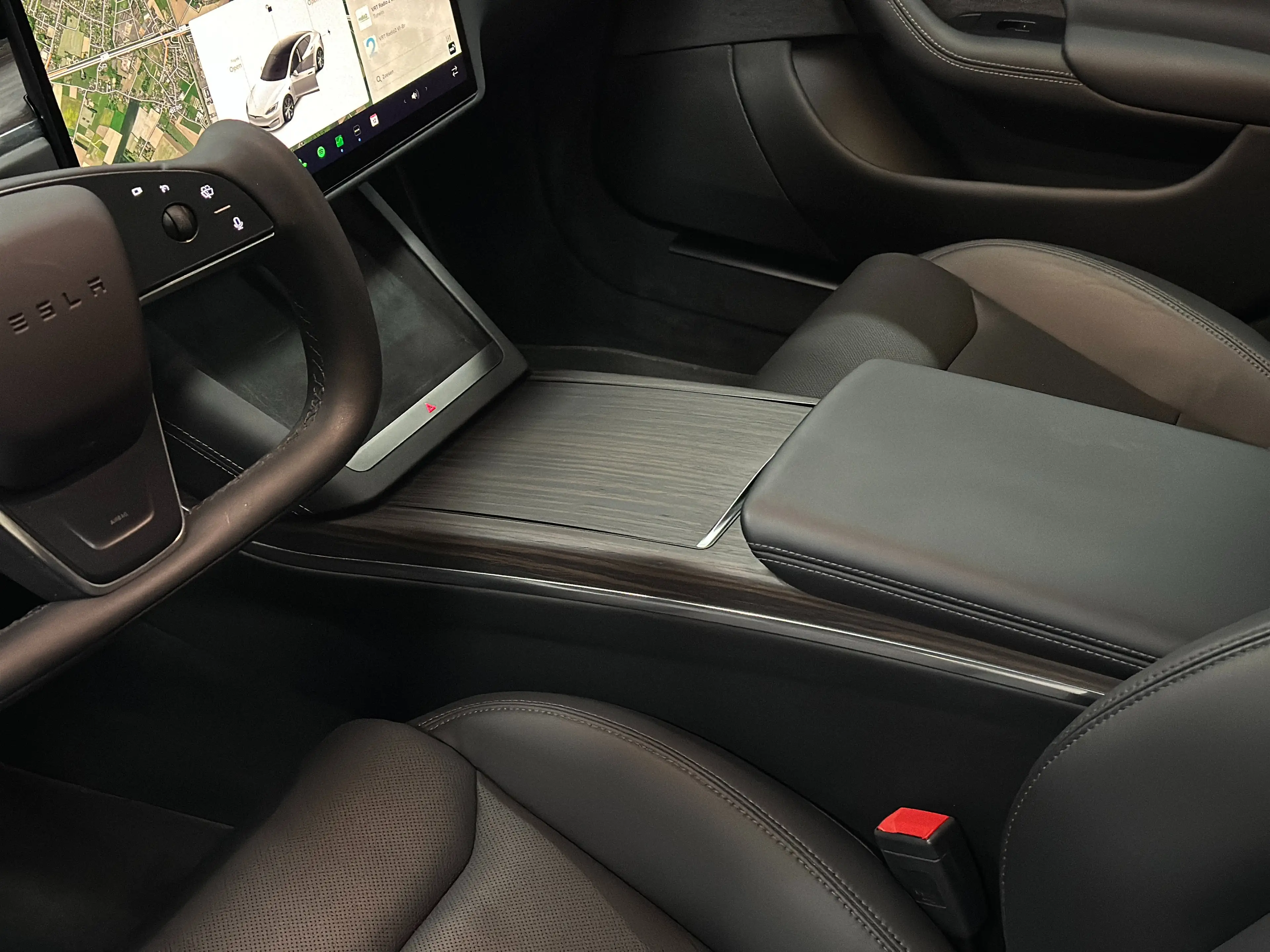 Tesla Model S LONG RANGE - FULL WRAP - ENHANCED AP - FACELIFT — photo 15