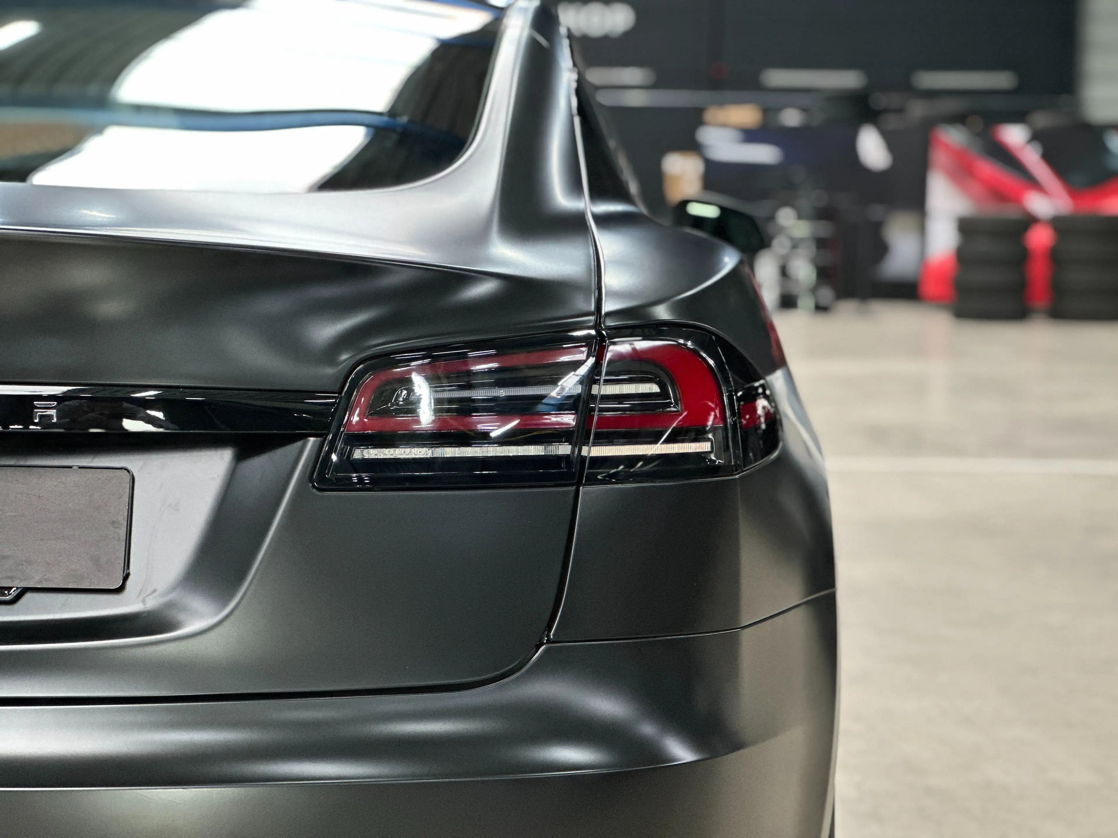 Tesla Model S LONG RANGE - FULL WRAP - ENHANCED AP - FACELIFT — photo 10