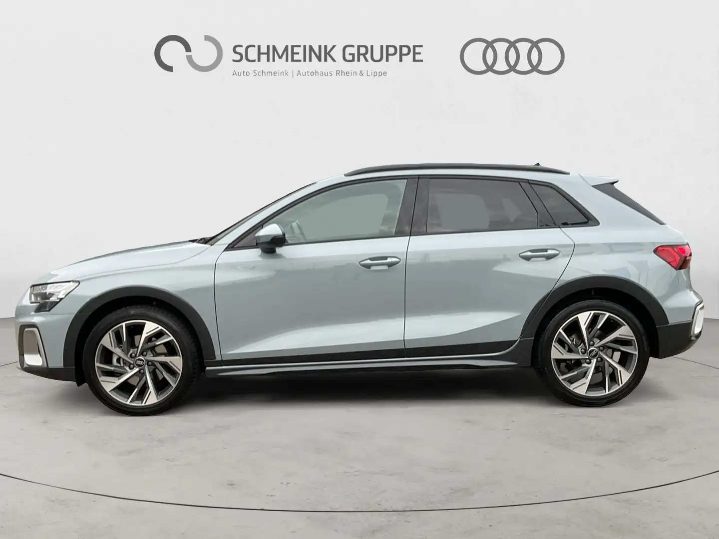 Audi A3 35 TFSI 6-Gang HeadUP SONOS AHK Grau - 2