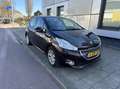 Peugeot 208 1.2 VTi Allure Zwart - thumbnail 1