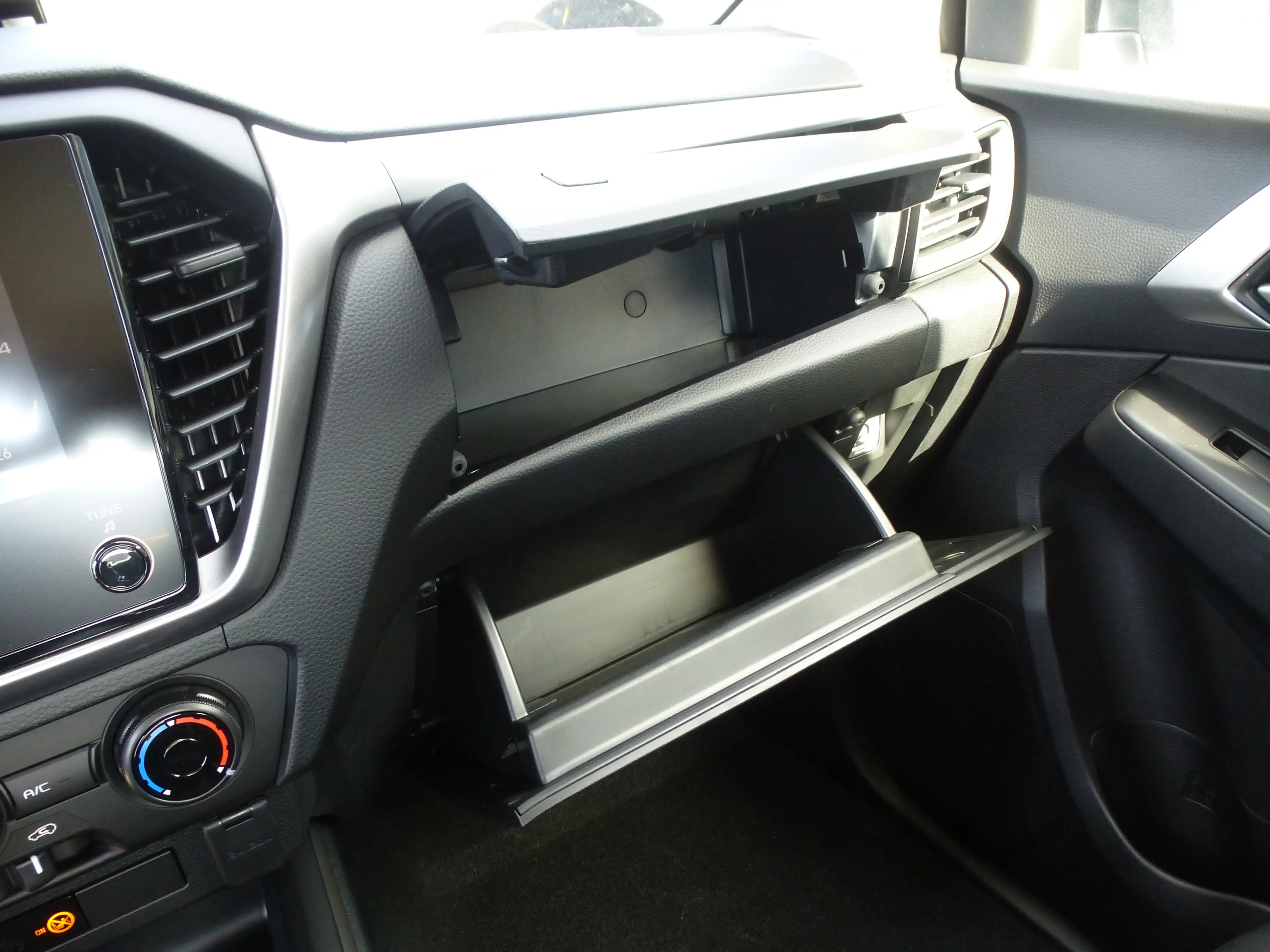Isuzu D-Max D-Max SpaceCab 4x4 LS AT**AHK** — photo 11
