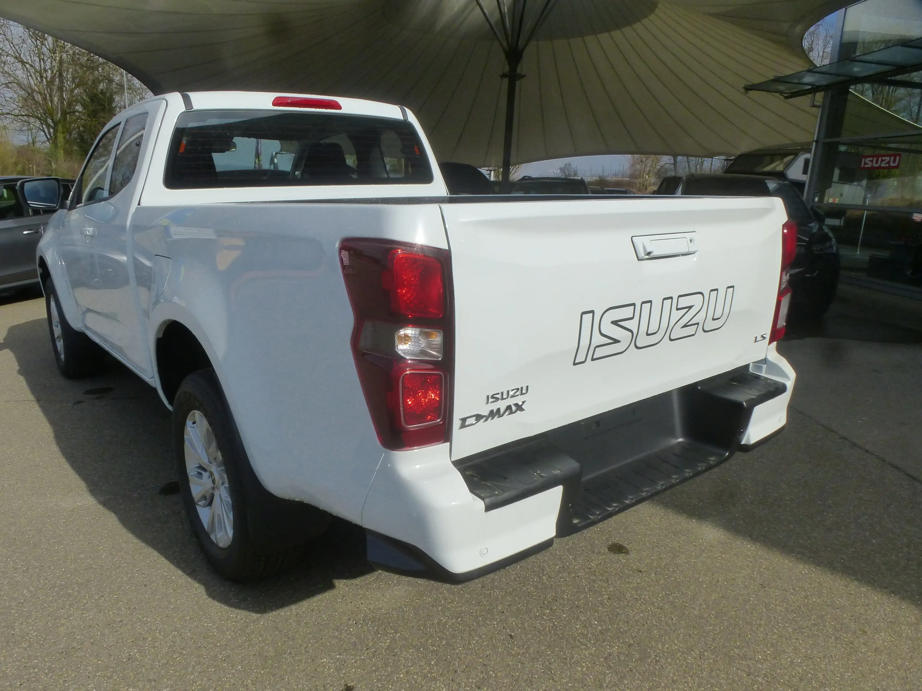 Isuzu D-Max D-Max SpaceCab 4x4 LS AT**AHK** — photo 3