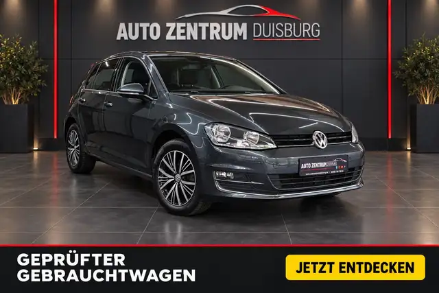 Volkswagen Golf view 6