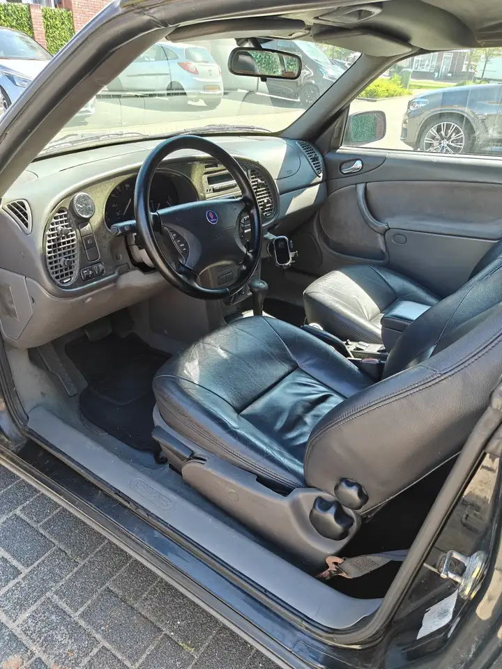 Saab 9-3 2.0t S, foto 8