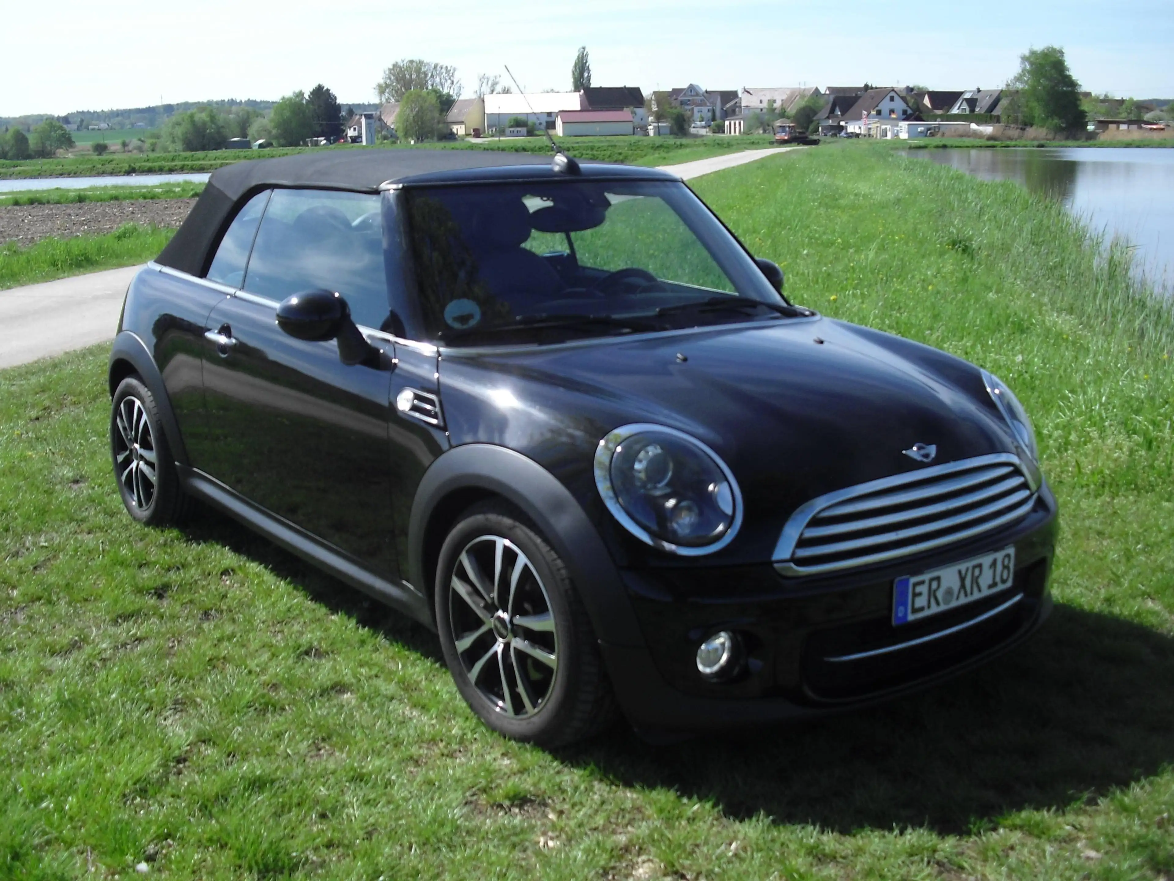 MINI Cooper D Cabrio MINI CABRIO Diesel Aut. — photo 3