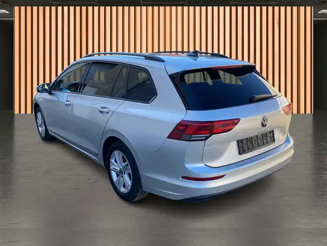 Volkswagen Golf view 12