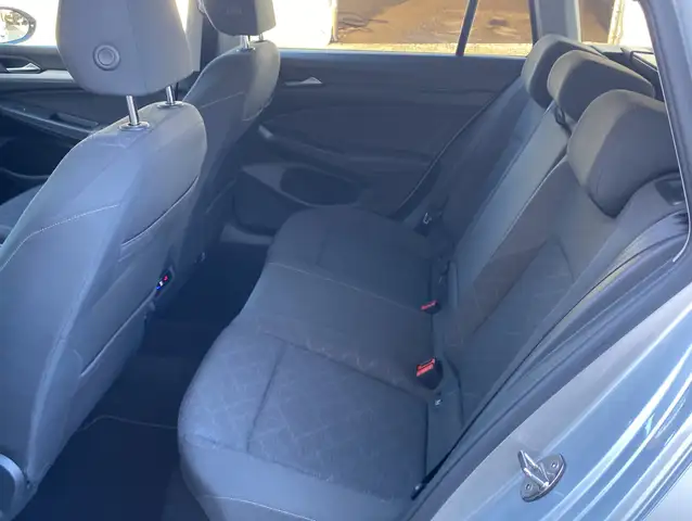 Volkswagen Golf view 10